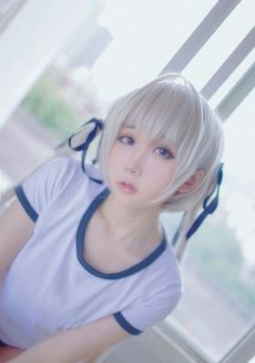 校长办公室里狂肉校花视频